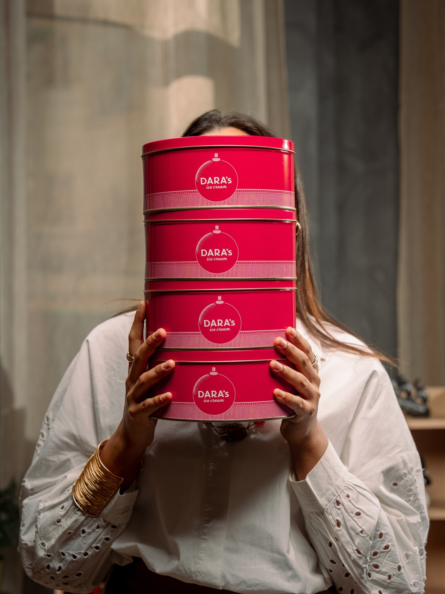 Dara's gift tins